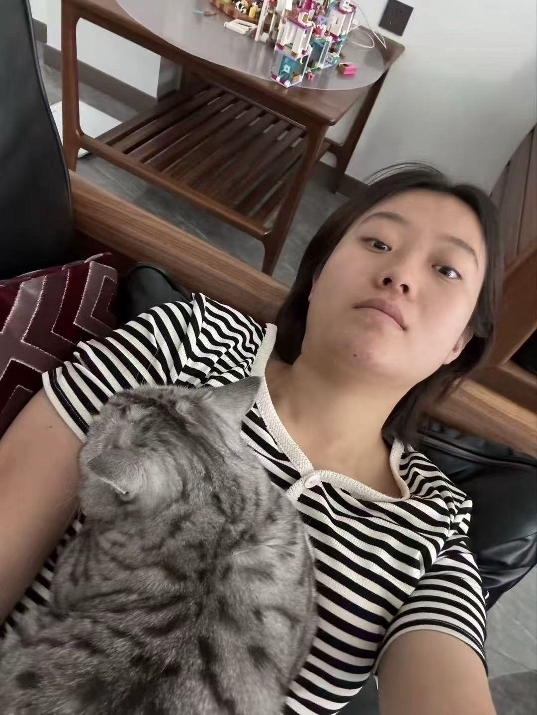 yue, pet sitter in Diemen, photo 1