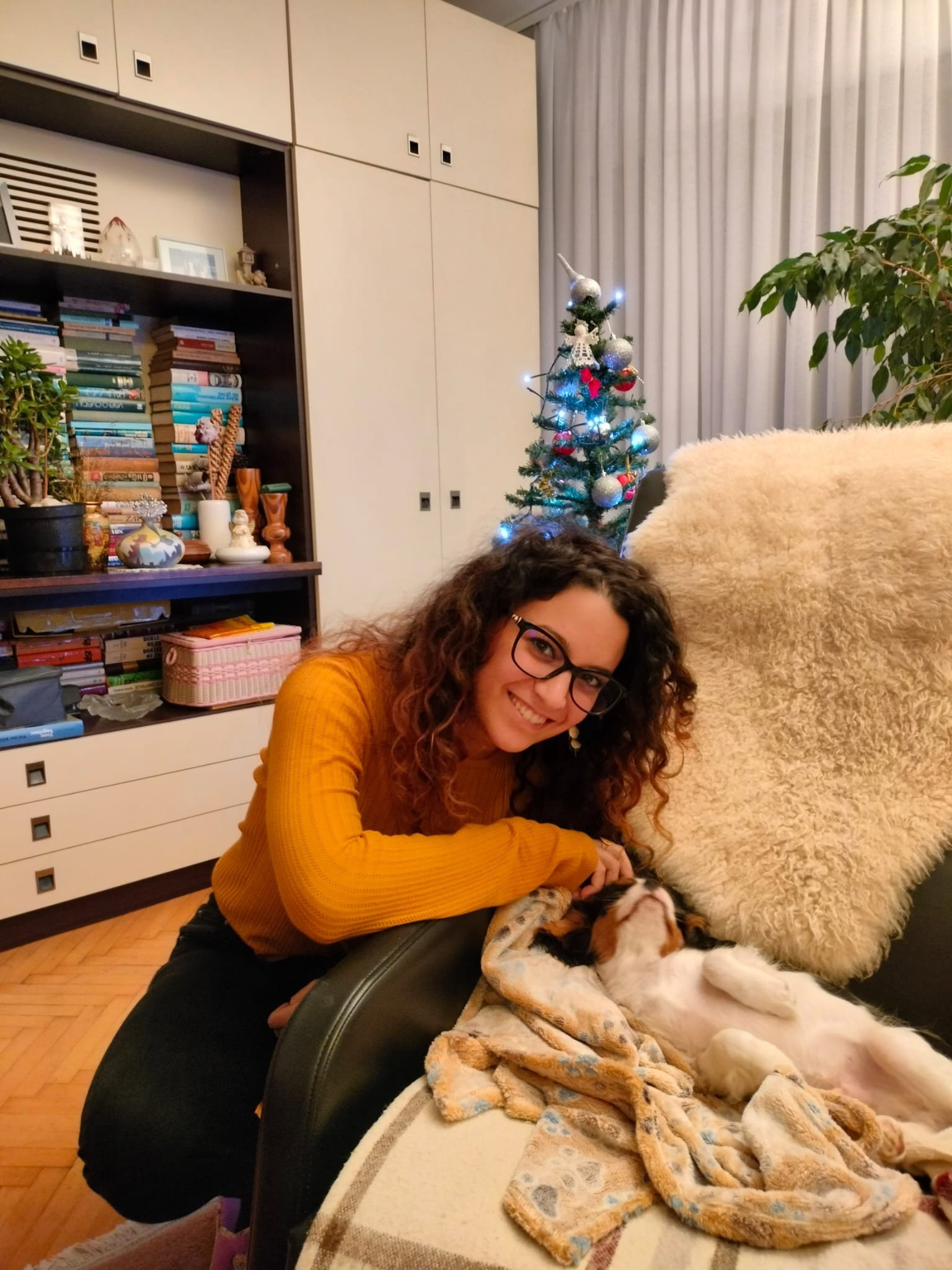 Francesca L. M., dierenoppas in Haarlem, foto 3