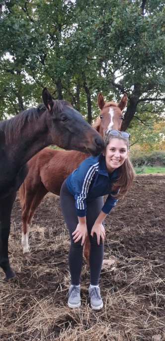 Dora, pet sitter in Amsterdam, photo 2