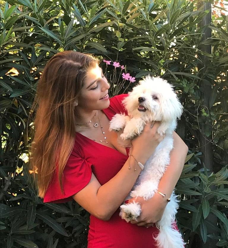 Ece, pet sitter in Amsterdam, photo 1
