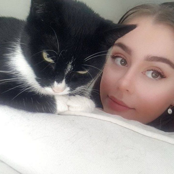 Imani, pet sitter in Hoenderloo, photo 4