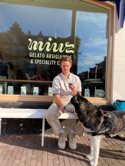 Thibault, pet sitter in Amsterdam, photo 5