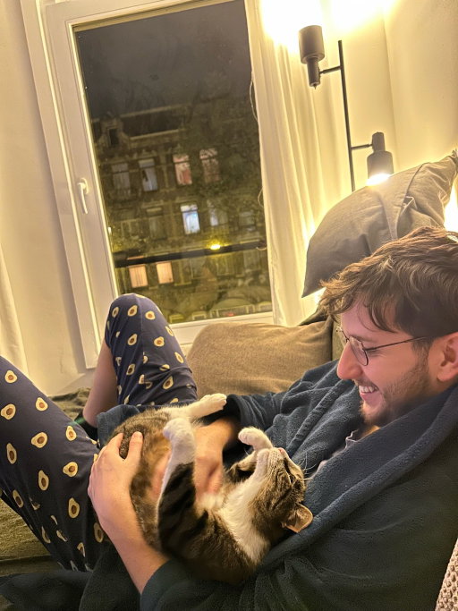 Luca, pet sitter in Amsterdam, photo 1