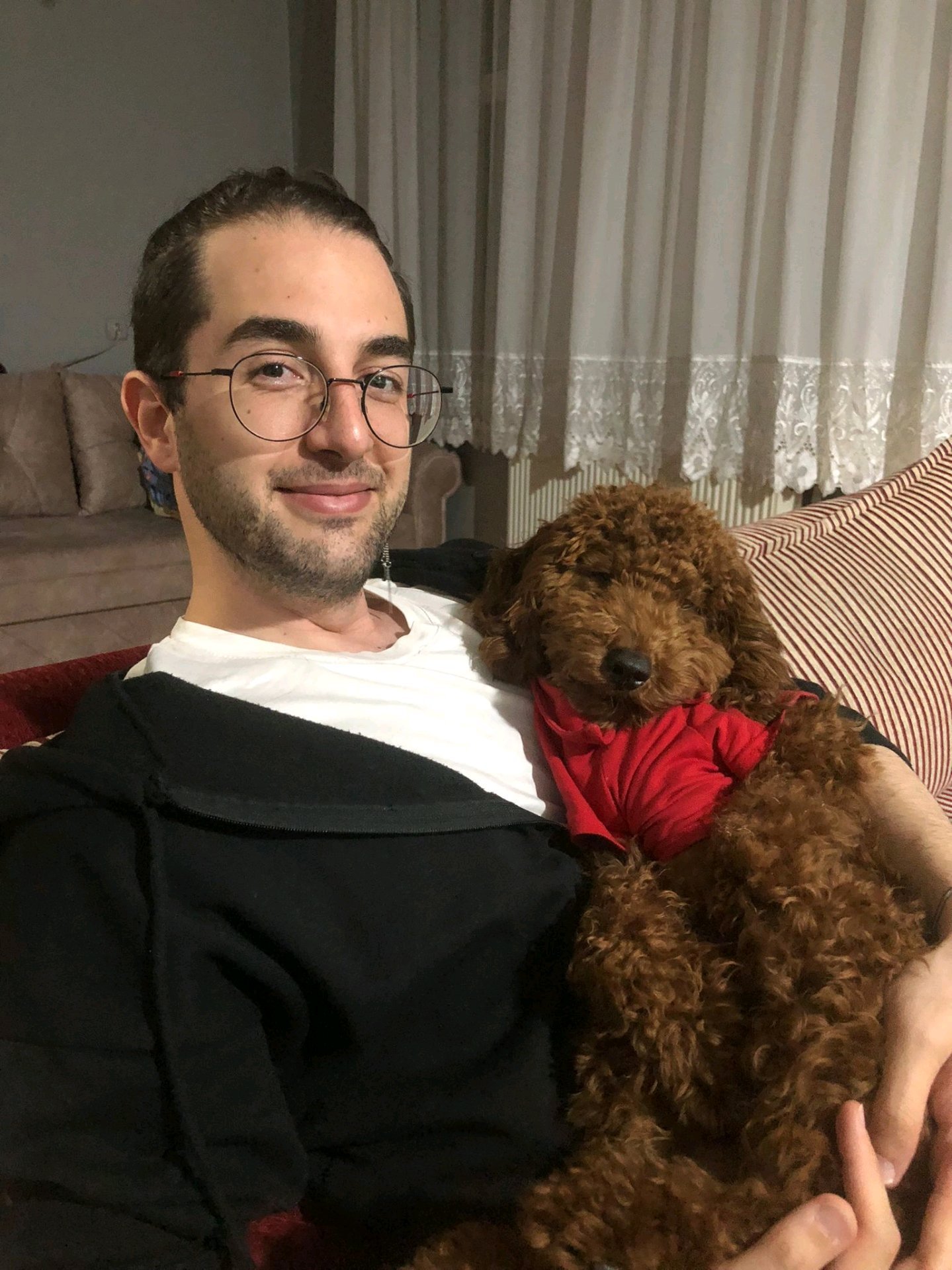 Oguzhan, pet sitter in Schiedam, photo 2