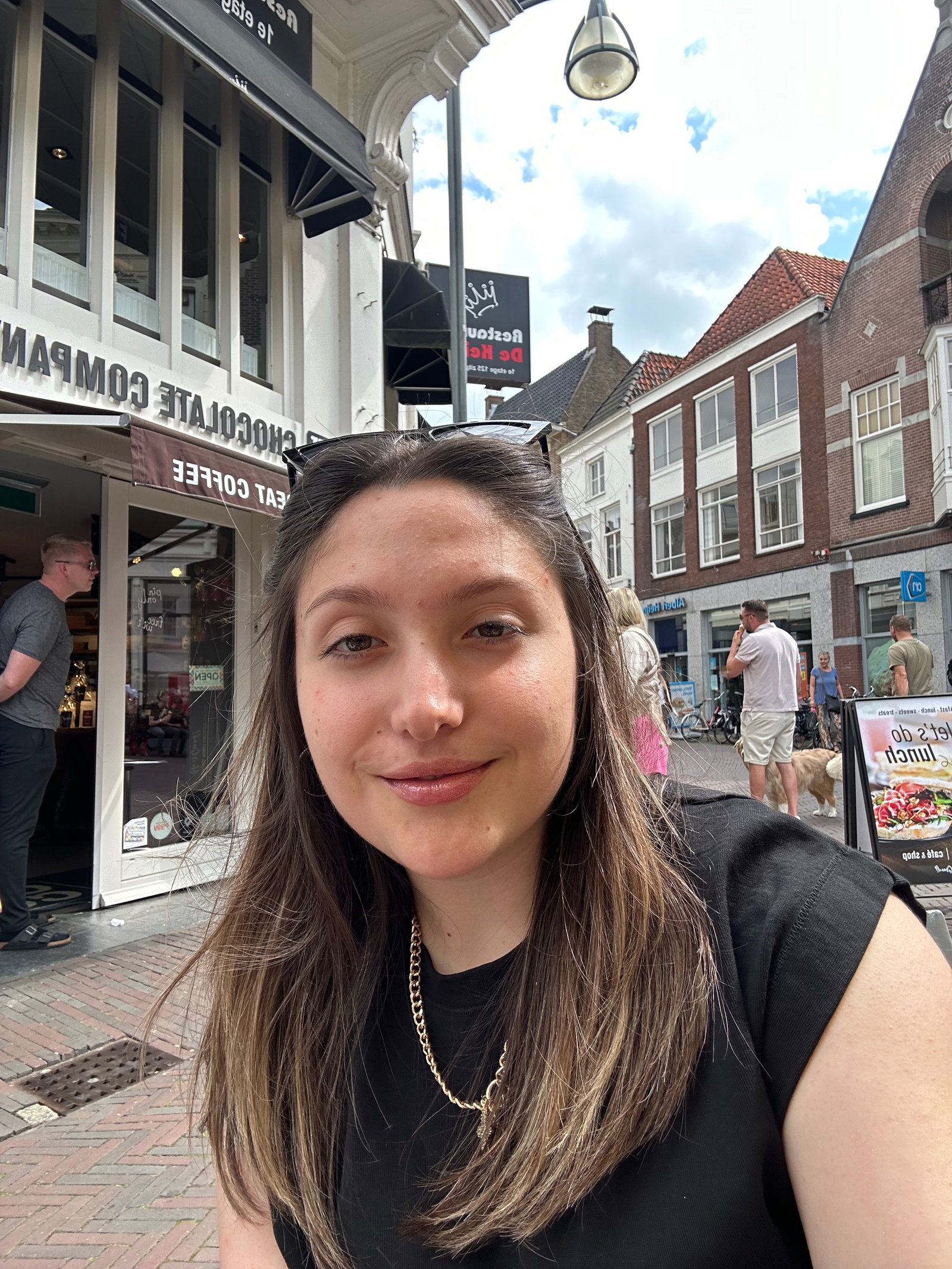 Mualla, dierenoppas in Almelo, foto 1