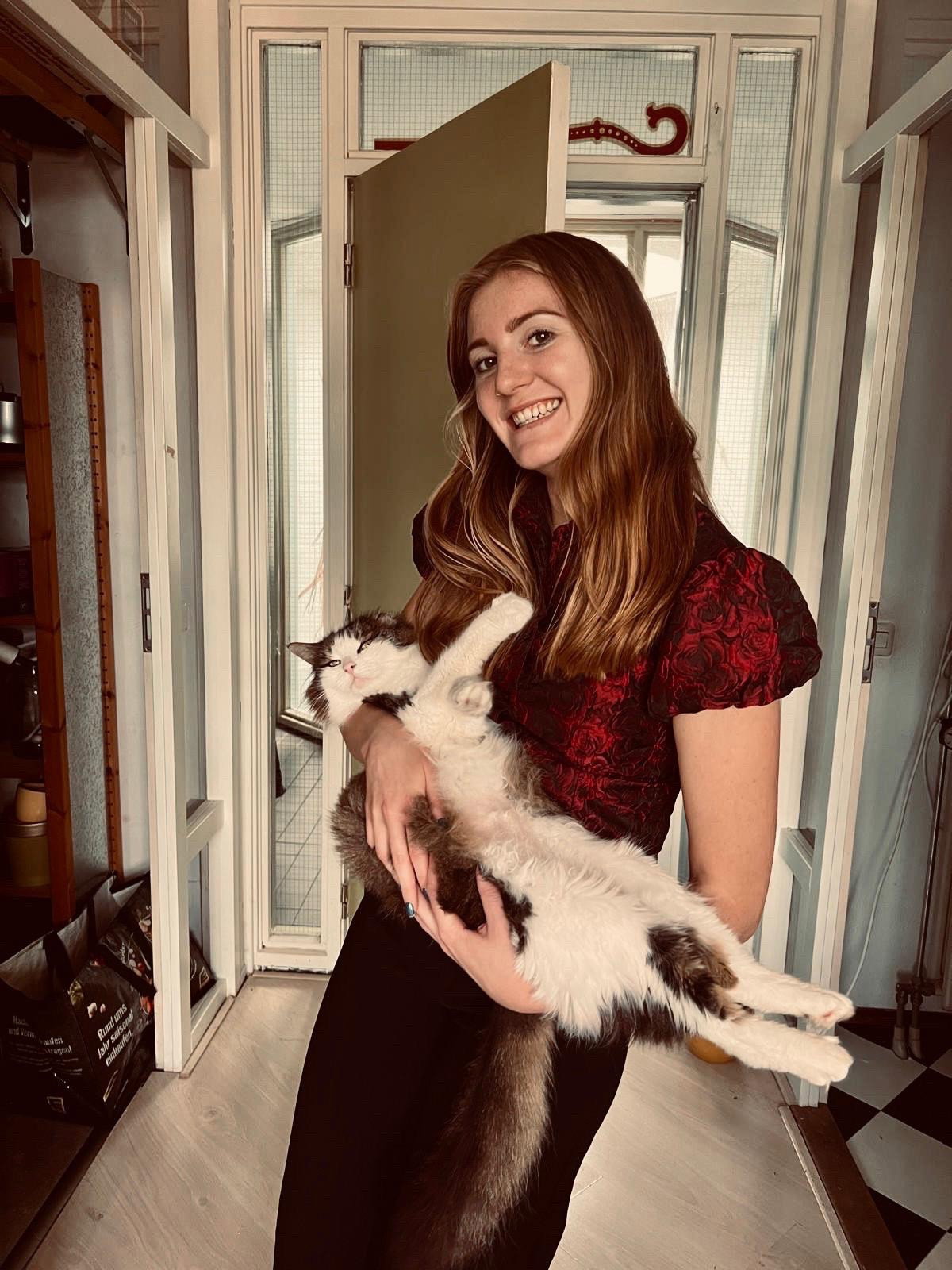 Denise, pet sitter in Amsterdam, photo 1