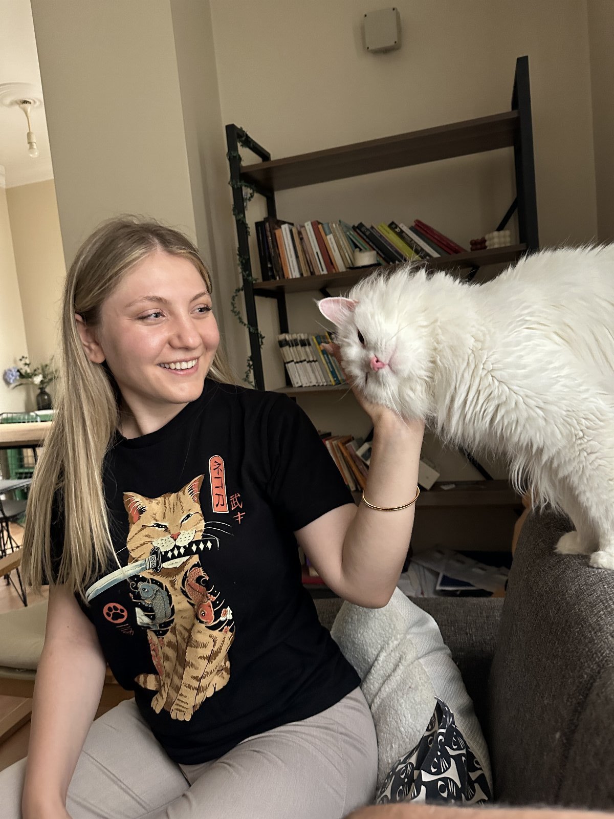 Ayşe, pet sitter in Amsterdam, photo 1