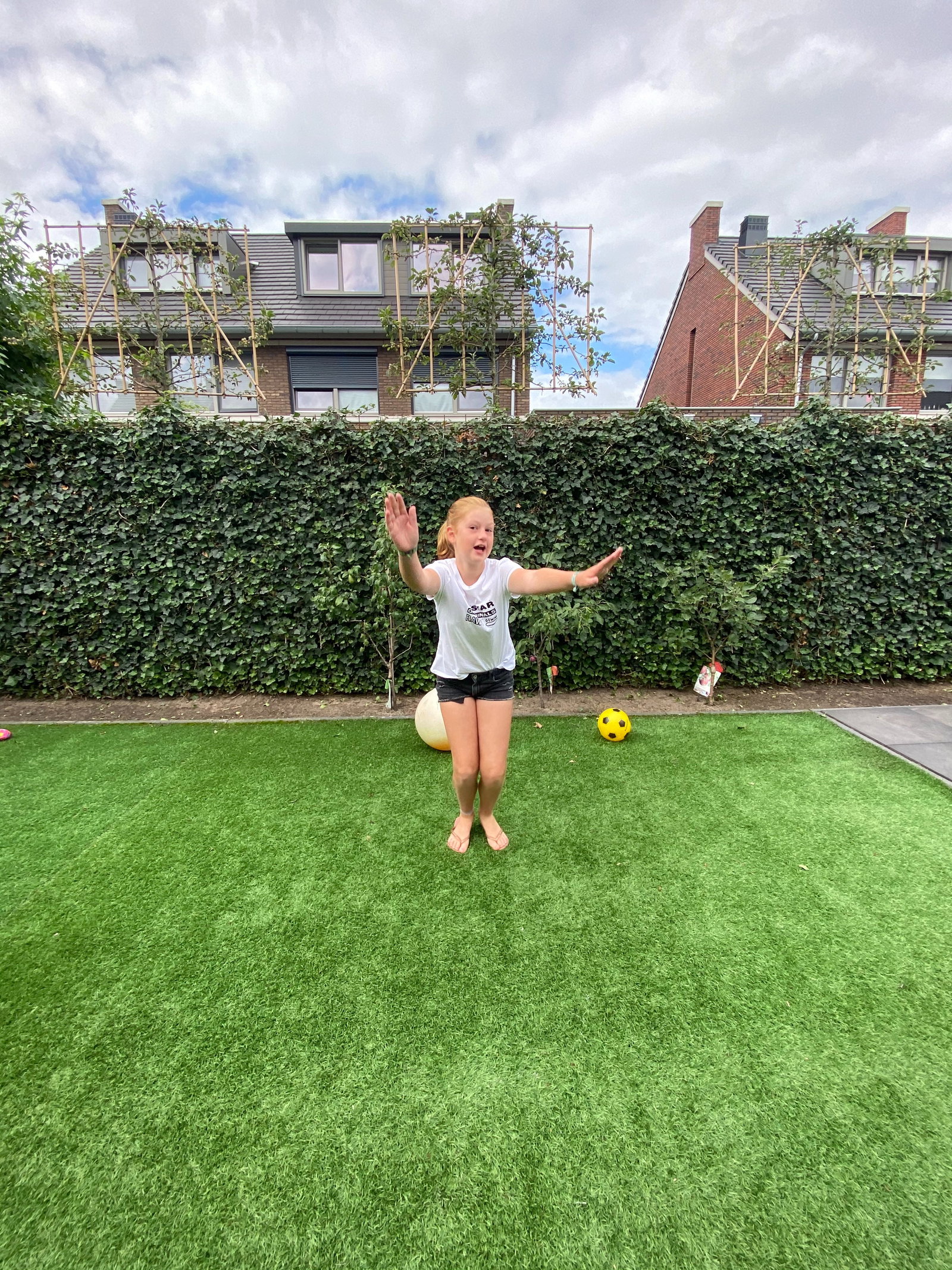 Suze, dierenoppas in Waalwijk, foto 1