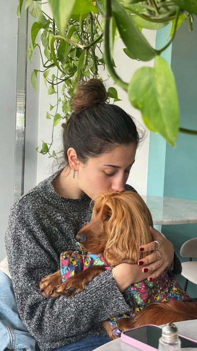 Pelin Sena, dierenoppas in Diemen, foto 4