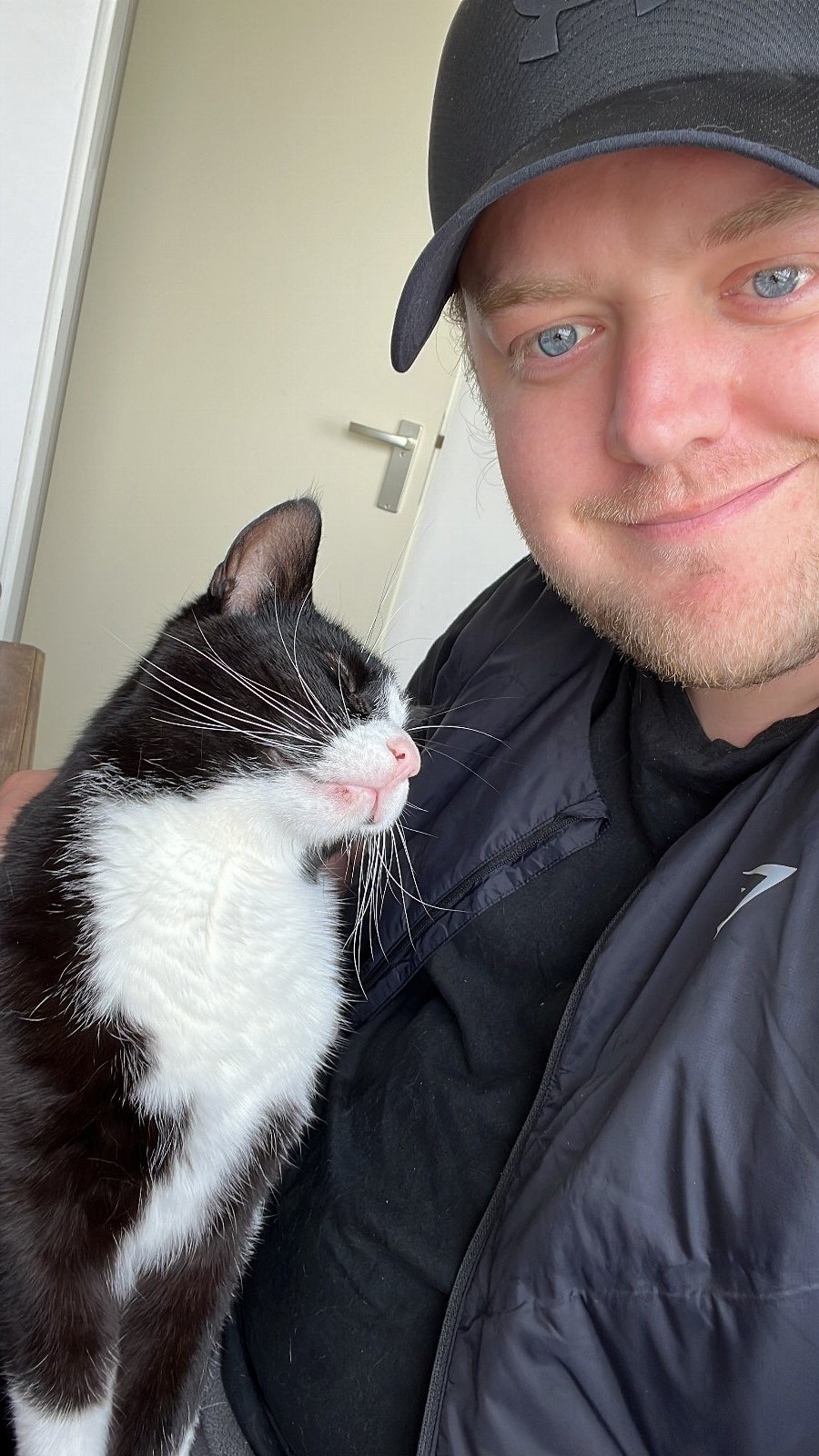 Henry, pet sitter in Amsterdam, photo 1