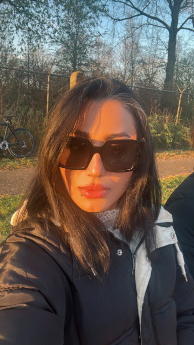 samira, pet sitter in Almere, photo 1