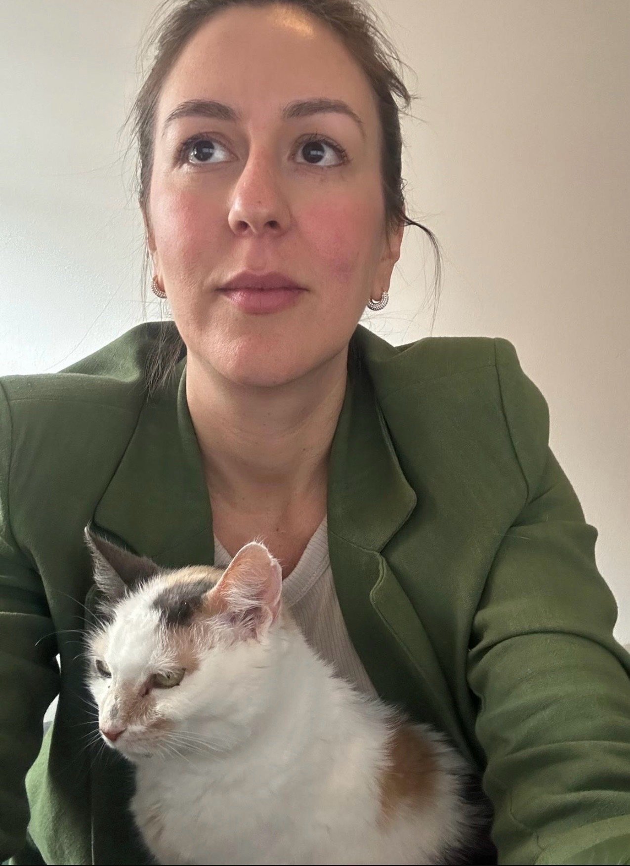 Rosana, pet sitter in Hapert, photo 1