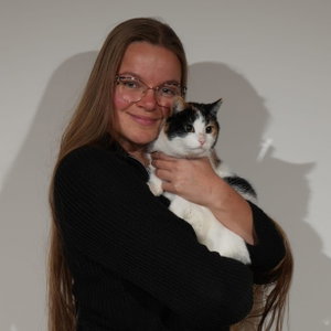 Annelies, Kattenoppas in Nederland