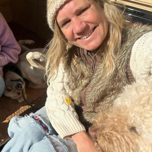 Femke, Hondenpension in 's Gravenzande