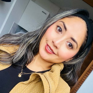 Alejandra, Hondenoppas in Rotterdam