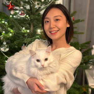 Rina, Kattenoppas in 's Gravenhage