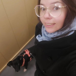 Aleksandra, Kattenoppas in Nederland