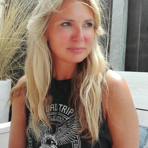 Karolina, Hondenpension in Wormerveer