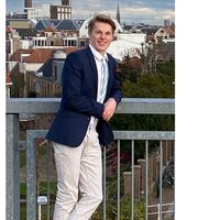 Herman, Hondenoppas in S Gravenhage