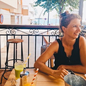 Silke, Hondenuitlaatservice in Odiliapeel, Uden