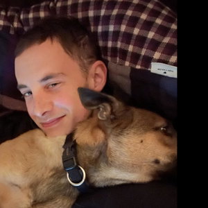 Kevin, Seniorenhundebetreuung in Bellheim