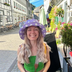 Hristina, Seniorenhundebetreuung in Witten