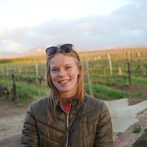 Eline, Hondenoppas in Nijmegen