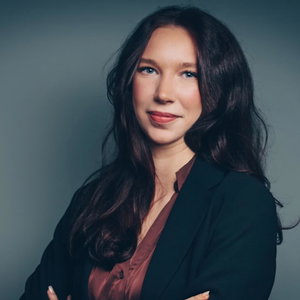 Julia, Seniorenhundebetreuung in Bornsen