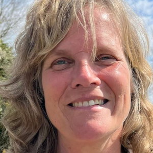 Mirjam, Hondenpension in Lierderholthuis