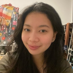 Odelia, Hondenoppas in Amsterdam