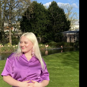 Anna, Huisoppas in Schoten