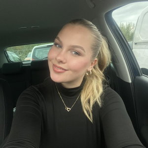 Laura, Tiersitter in Hamburg 