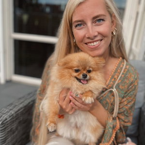 Emma-Jalien, Hondenoppas in Lekkerkerk