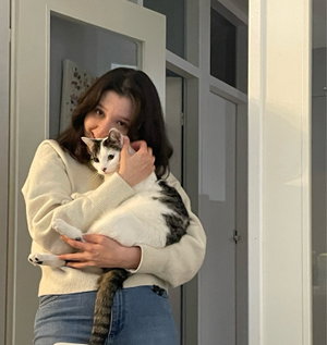 Sude, Kattenoppas in Amsterdam
