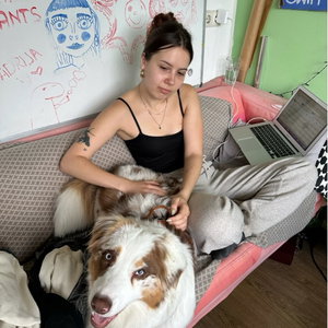 Elizabete, House Sitting in Helpman En Omgeving, Groningen
