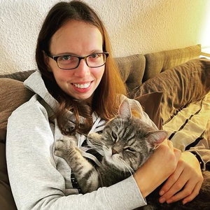 Laura, Katzensitter in Arheilgen