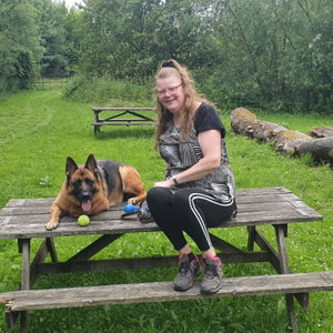 Nathalie, Hondenoppas in Nederland