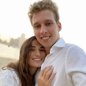 Martijn en Valeria, Hondenoppas in Amsterdam