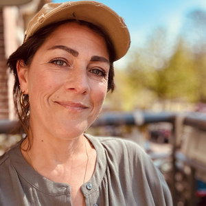Laura, Hondenpension in Amsterda