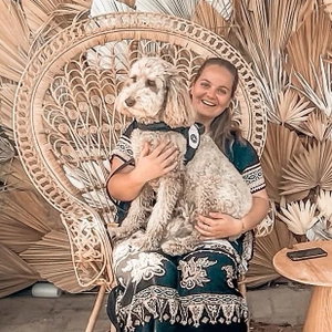 kimberley, House Sitting in Son En Breugel