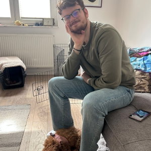 Simon, Welpenbetreuung in Koln
