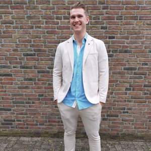 Thomas, House Sitting in Velp