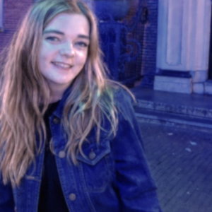 Emily, Kattenoppas in Nederland