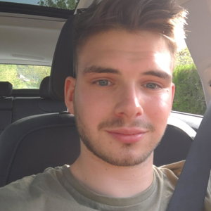 Philipp, Seniorenhundebetreuung in Barsbuttel