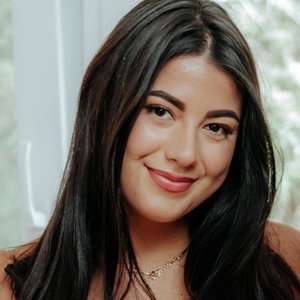 Karla, Welpenbetreuung in Munchen