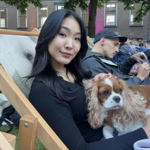 Nomi, Kattenoppas in Noord, Amsterdam