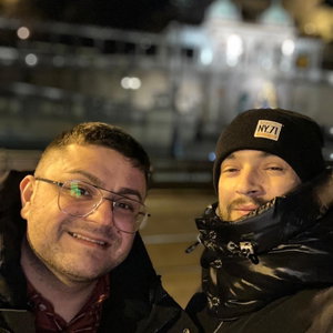 Alexandru, Hondenoppas in Almere Stad