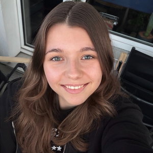 Michelle, Welpenbetreuung in Bremerhaven