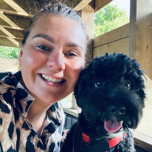 Joyce, Puppyopvang in Kampen